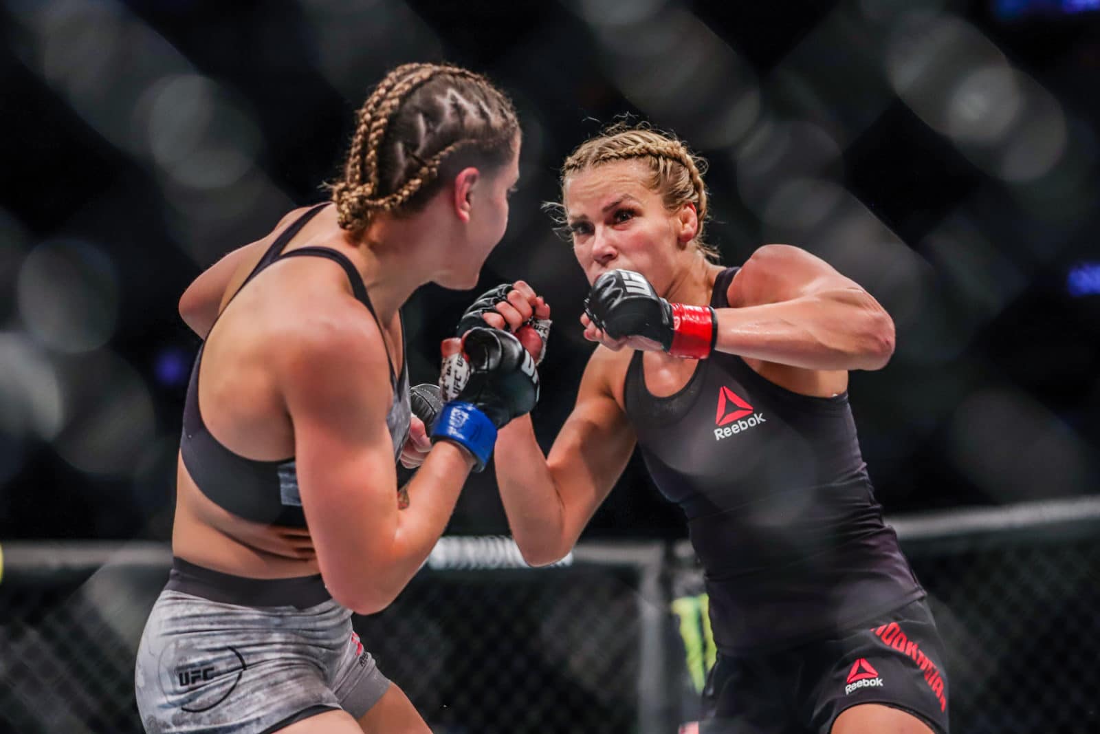 Jennifer Maia im Kampf gegen Katlyn Chookagian