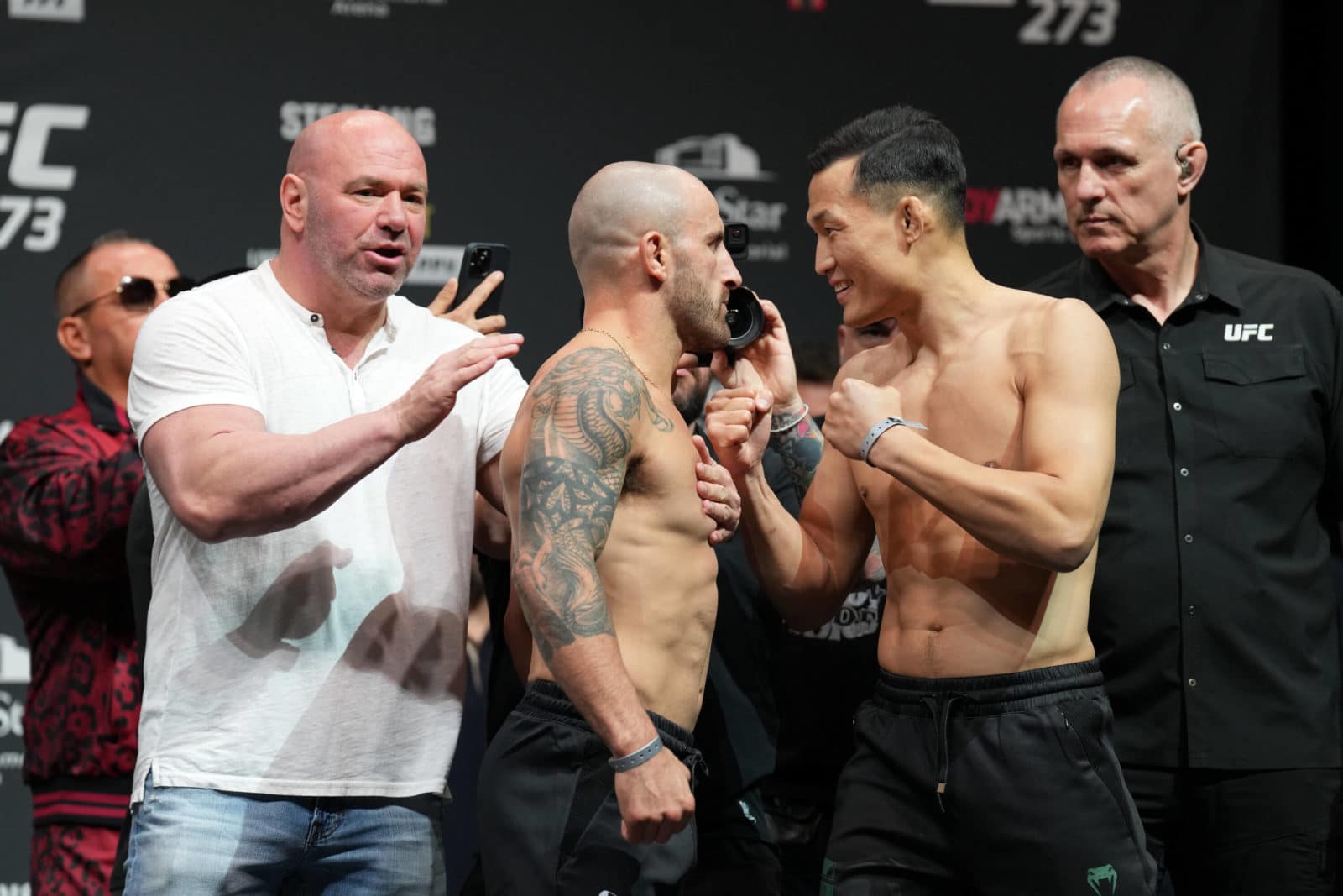 Alexander Volkanovski und "The Korean Zombie"